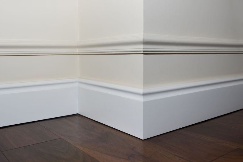 Molding Painting in Wilmington, NC